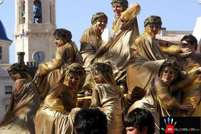 1452083_187045411488231_153506990_n